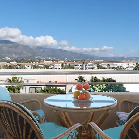 Standing Puerto Banus * Marbella