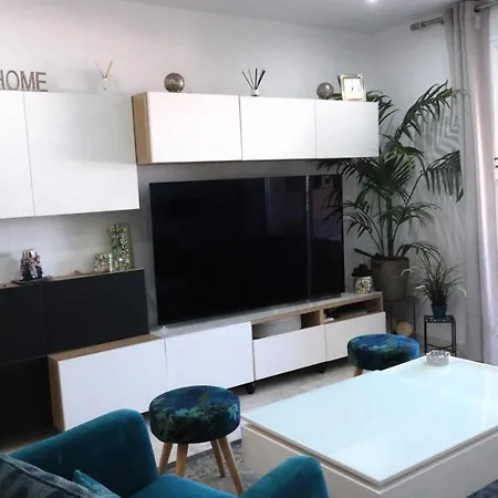 Standing Puerto Banus Apartment